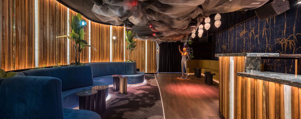 Caro Club Madrid - Portada