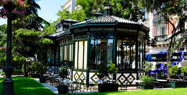 Terraza Gran Café El Espejo